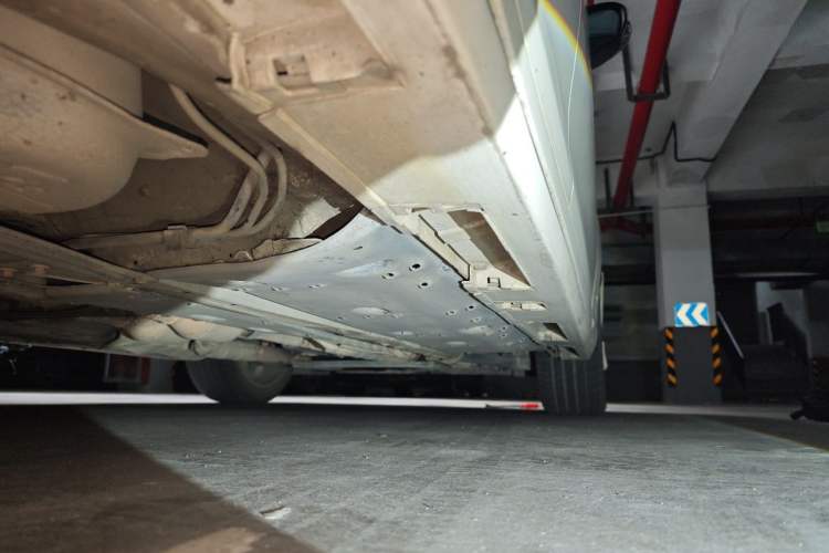 Used Toyota Reiz 2010 2.5V Fengdu Elite Edition Chassis Rear Right