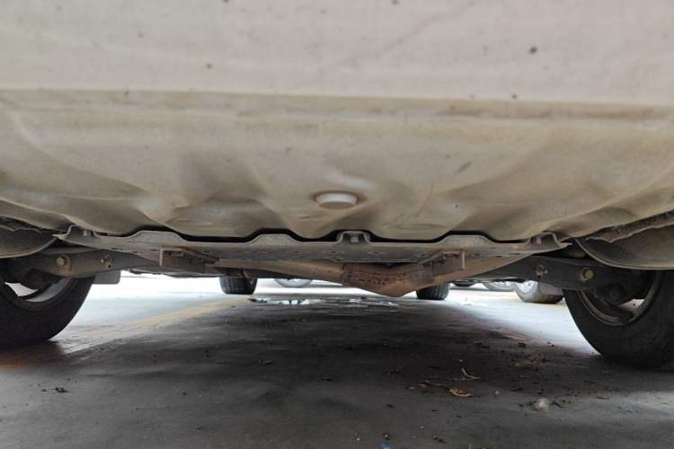 Used Toyota Reiz 2010 2.5S Fengdu Jinghua Edition Chassis Rear