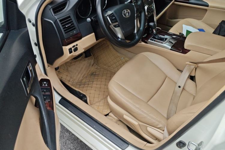 Used Toyota Reiz 2010 2.5S Fengdu Jinghua Edition Driver Seat
