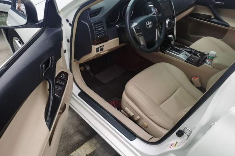 Used Toyota Reiz 2010 2.5V Fengdu Elite Edition Driver Seat