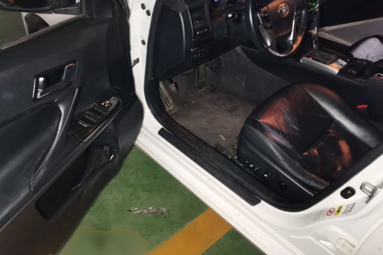 Used Toyota Reiz 2010 2.5V Fengdu Elite Edition Driver Seat