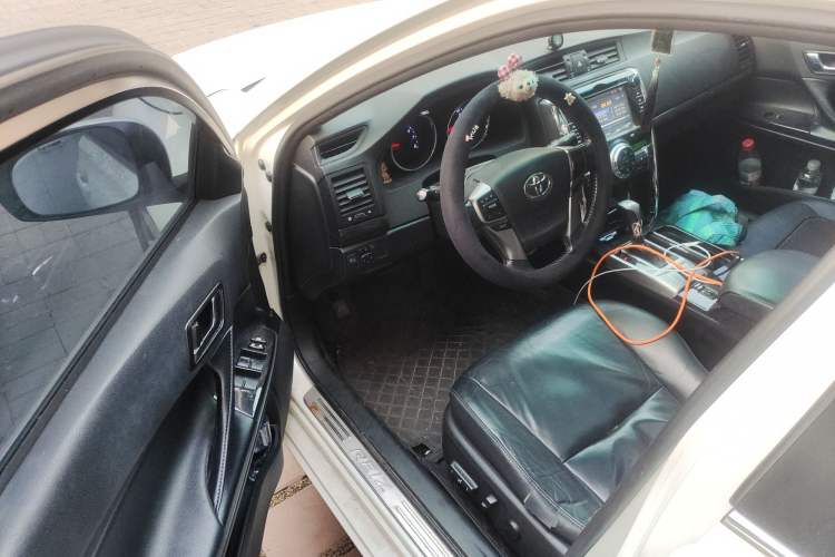 Used Toyota Reiz 2010 2.5V Fengdu Elite Edition Driver Seat