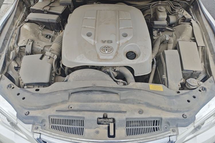 Used Toyota Reiz 2010 2.5V Fengdu Elite Edition Engine Bay