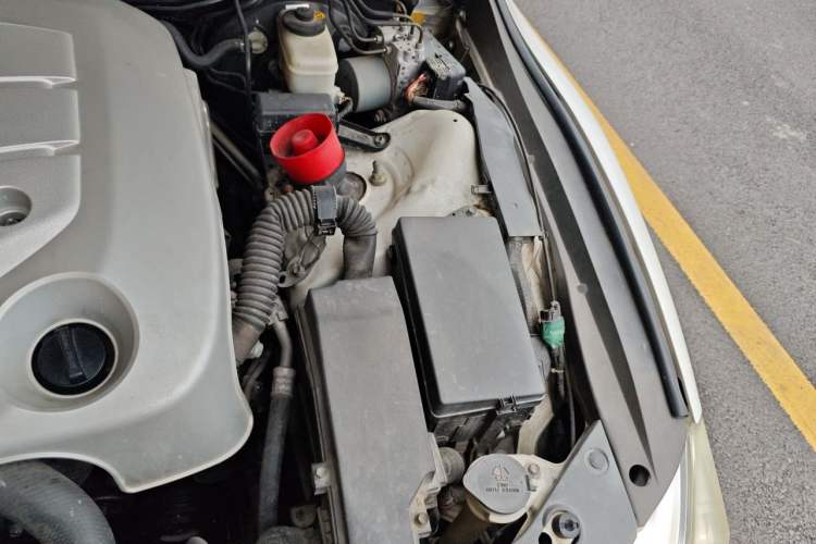 Used Toyota Reiz 2010 2.5S Fengdu Jinghua Edition Engine Bay Left
