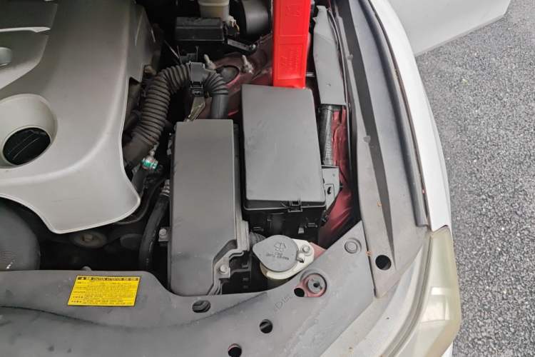Used Toyota Reiz 2010 2.5V Fengdu Elite Edition Engine Bay Left