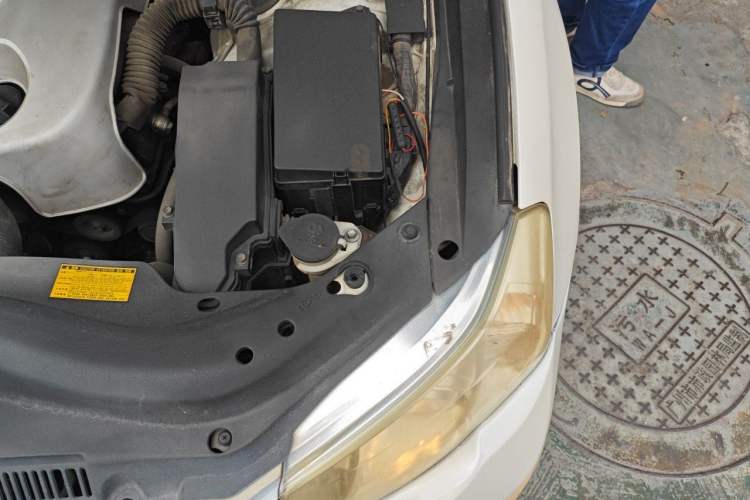 Used Toyota Reiz 2010 2.5S Fengdu Jinghua Edition Engine Bay Left
