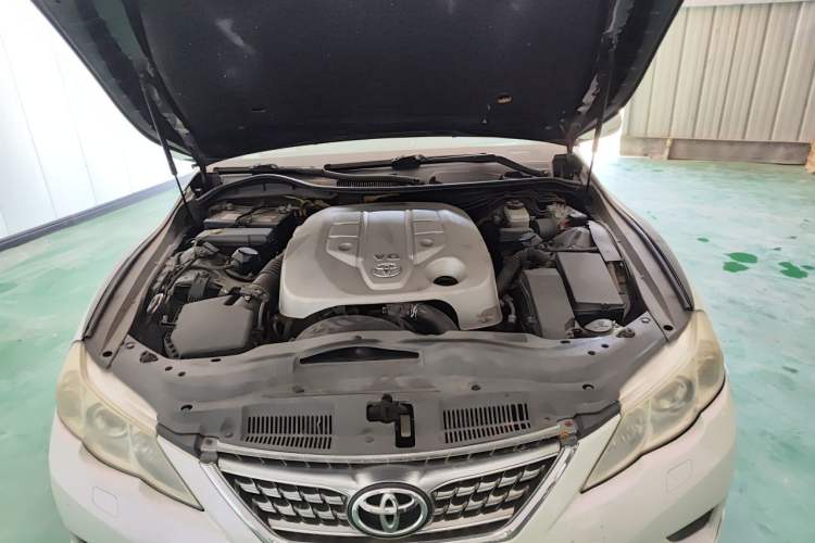 Used Toyota Reiz 2010 2.5S Fengdu Jinghua Edition Engine Bay