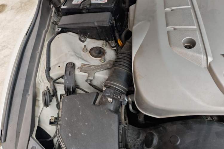 Used Toyota Reiz 2010 2.5S Fengdu Jinghua Edition Engine Bay Right