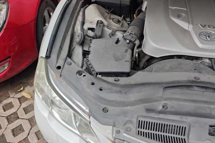 Used Toyota Reiz 2010 2.5S Fengdu Jinghua Edition Engine Bay Right