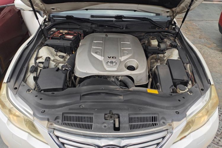 Used Toyota Reiz 2010 2.5S Fengdu Jinghua Edition Engine Bay