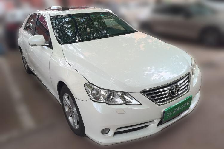 Used Toyota Reiz 2010 2.5V Fashion Elite Edition Front Right 45 Deg