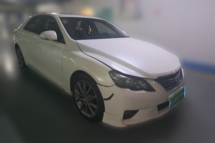 Used Toyota Reiz 2010 2.5V Fashion Elite Edition Front Right 45 Deg