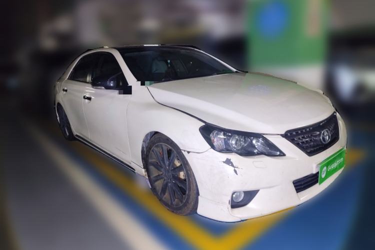 Used Toyota Reiz 2010 2.5S Fashion Elite Edition Front Right 45 Deg