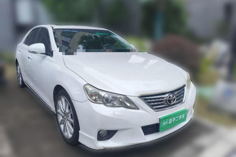 Used Toyota Reiz 2010 2.5V Fashion Elite Edition Front Right 45 Deg