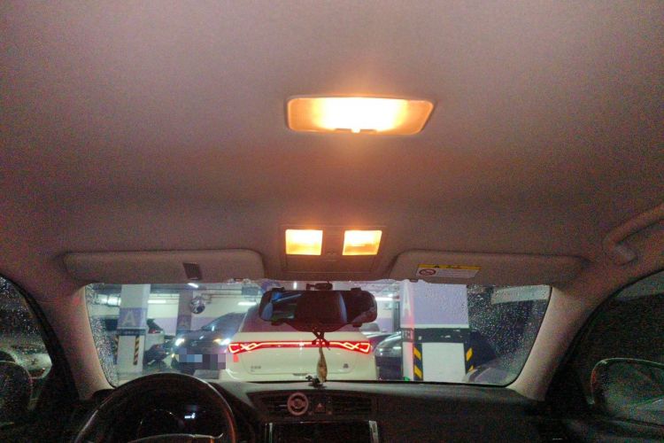 Used Toyota Reiz 2010 2.5S Fengdu Jinghua Edition Headliner