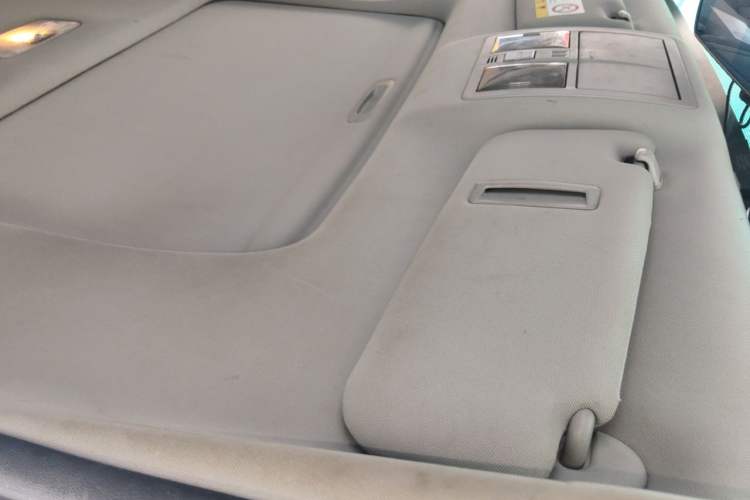 Used Toyota Reiz 2010 2.5V Fengdu Elite Edition Headliner