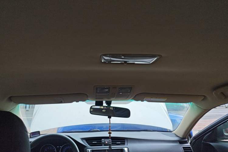 Used Toyota Reiz 2010 2.5S Fengdu Jinghua Edition Headliner