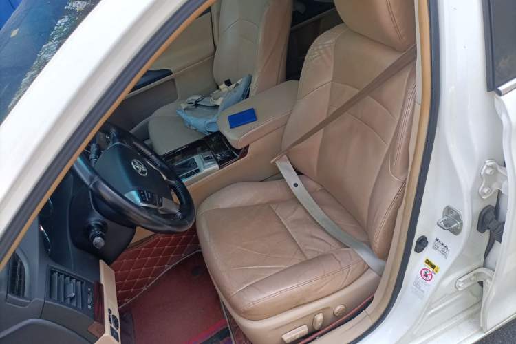 Used Toyota Reiz 2010 2.5V Fengdu Elite Edition Left Front Seat