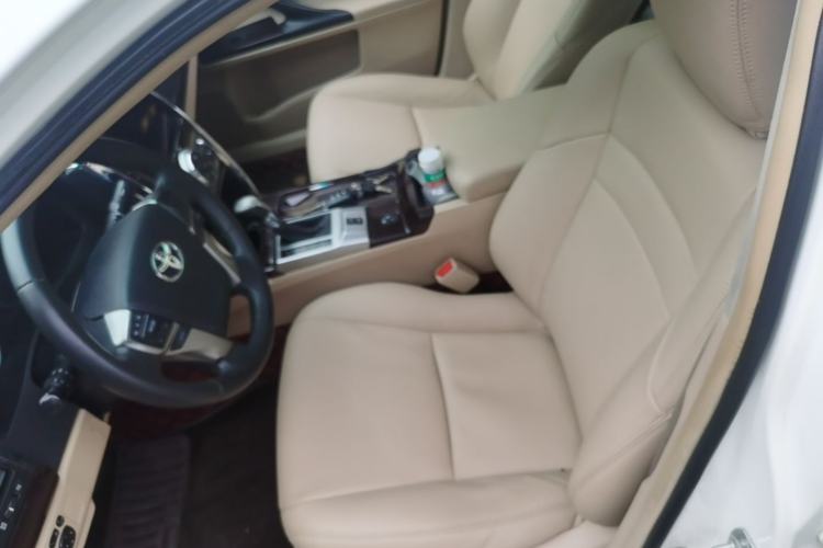 Used Toyota Reiz 2010 2.5V Fengdu Elite Edition Left Front Seat