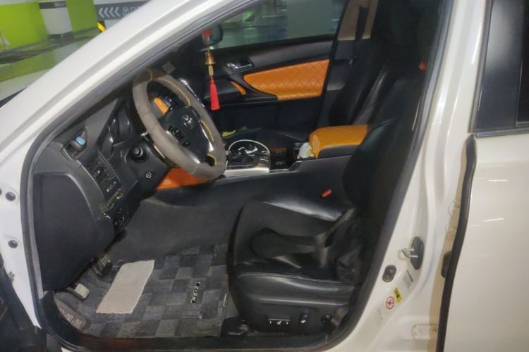 Used Toyota Reiz 2010 2.5V Fashion Elite Edition Left Front Seat