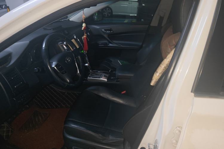 Used Toyota Reiz 2010 2.5V Fashion Elite Edition Left Front Seat