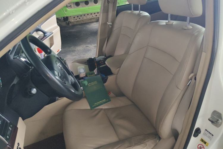 Used Toyota Reiz 2010 2.5V Fengdu Elite Edition Left Front Seat