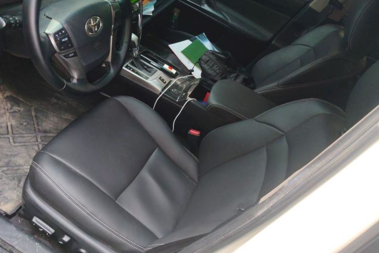 Used Toyota Reiz 2010 2.5V Fengdu Elite Edition Left Front Seat
