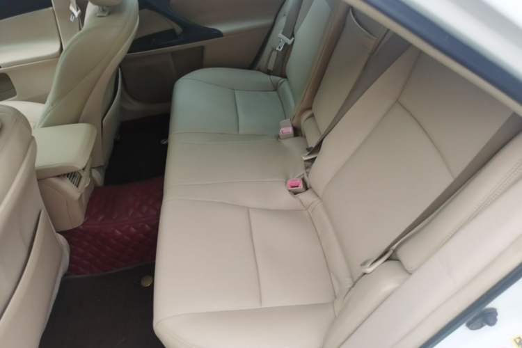 Used Toyota Reiz 2010 2.5V Fengdu Elite Edition Left Rear Seat