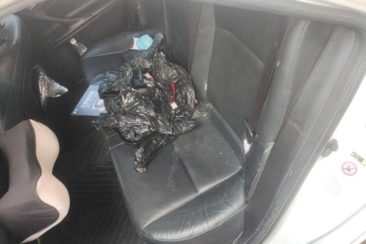 Used Toyota Reiz 2010 2.5V Fengdu Elite Edition Left Rear Seat