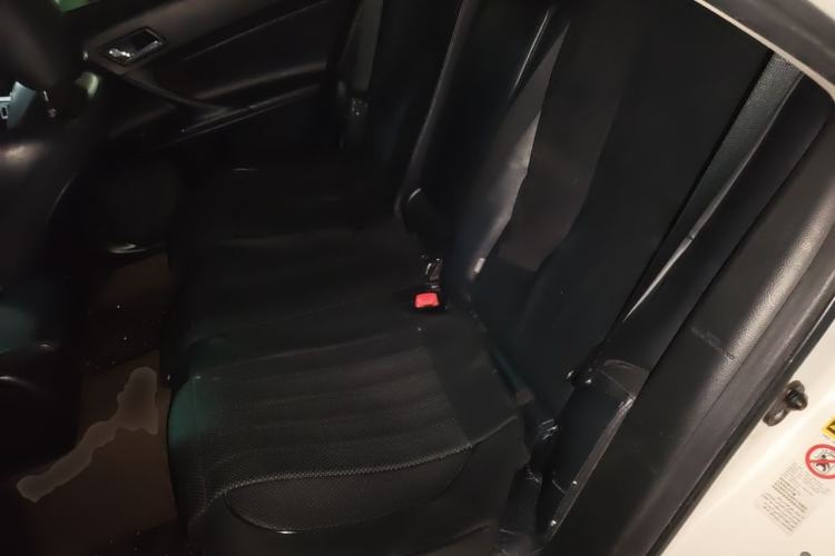 Used Toyota Reiz 2010 2.5V Fengdu Elite Edition Left Rear Seat