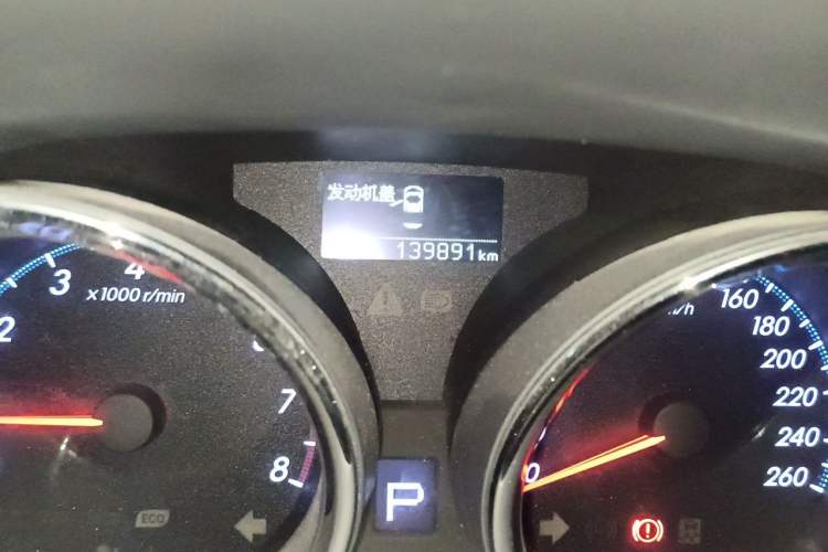 Used Toyota Reiz 2010 2.5V Fengdu Elite Edition Odometer Close Up