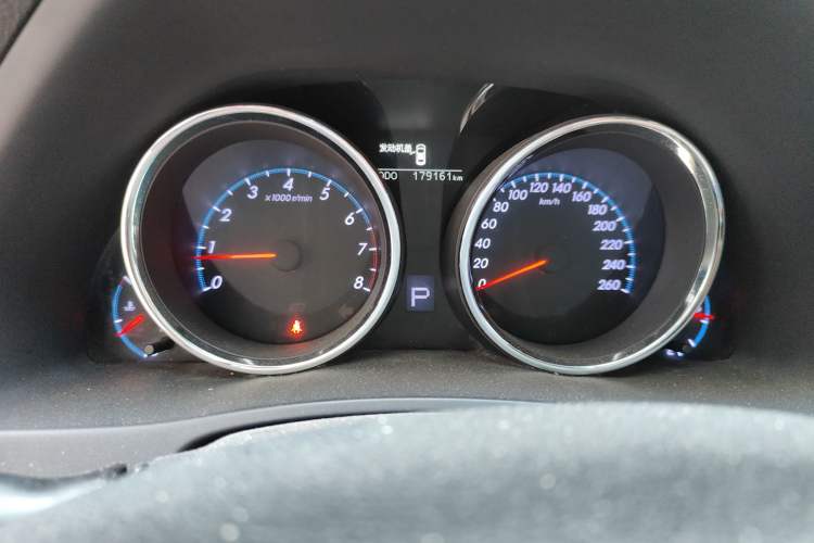 Used Toyota Reiz 2010 2.5V Fengdu Elite Edition Odometer Close Up