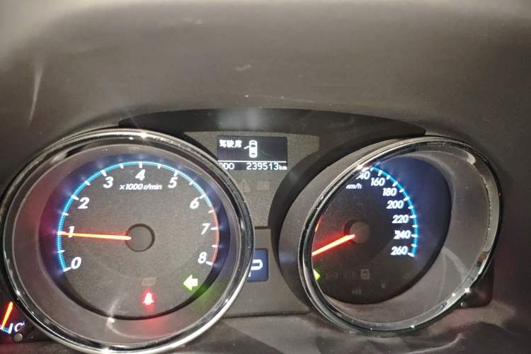 Used Toyota Reiz 2010 2.5V Fengdu Elite Edition Odometer Close Up