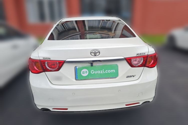 Used Toyota Reiz 2010 2.5V Fengdu Elite Edition Rear
