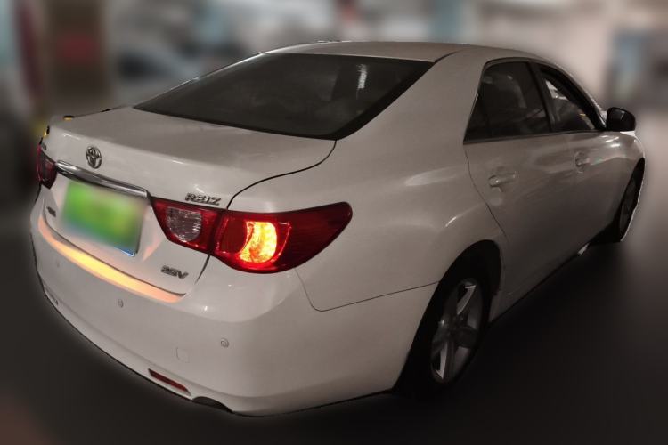 Used Toyota Reiz 2010 2.5V Fengdu Elite Edition Rear Right 45 Deg