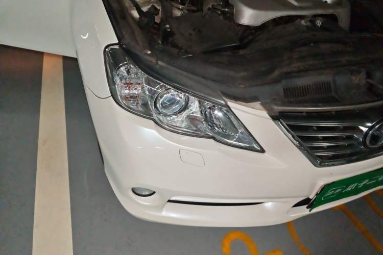 Used Toyota Reiz 2010 2.5V Fengdu Elite Edition Right Front Headlight