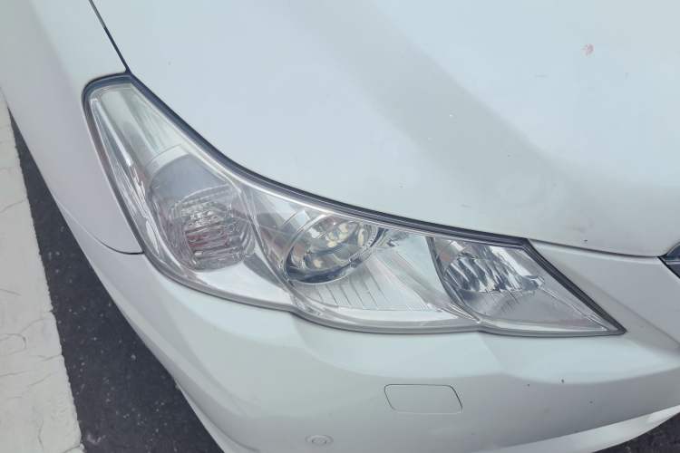 Used Toyota Reiz 2010 2.5V Fengdu Elite Edition Right Front Headlight