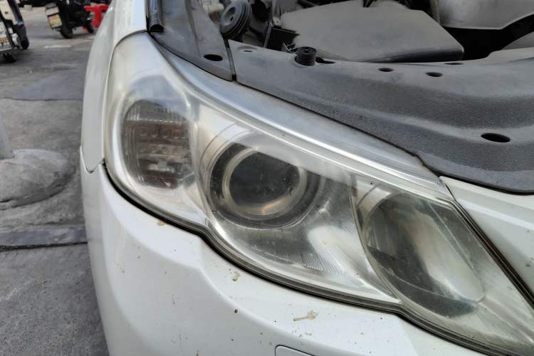 Used Toyota Reiz 2010 2.5V Fengdu Elite Edition Right Front Headlight