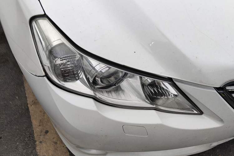 Used Toyota Reiz 2010 2.5V Fengdu Elite Edition Right Front Headlight