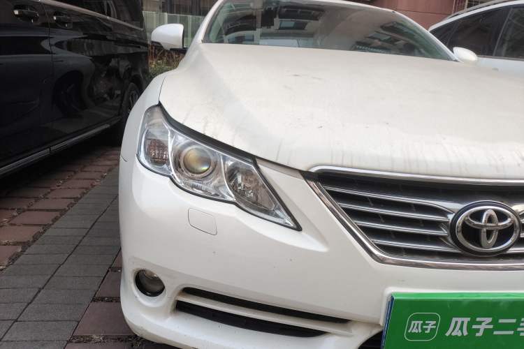 Used Toyota Reiz 2010 2.5V Fengdu Elite Edition Right Front Headlight