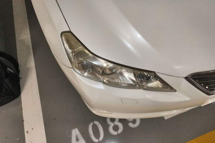 Used Toyota Reiz 2010 2.5V Fengdu Elite Edition Right Front Headlight