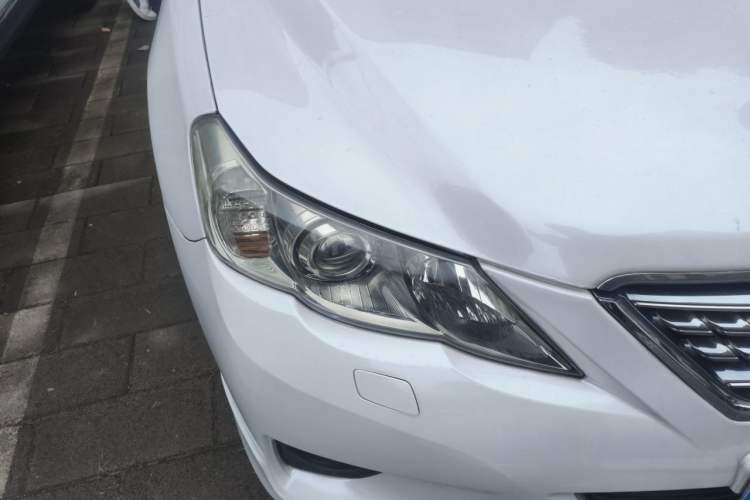 Used Toyota Reiz 2010 2.5V Fashion Elite Edition Right Front Headlight