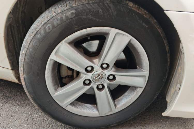 Used Toyota Reiz 2010 2.5S Fengdu Jinghua Edition Right Front Wheel Hub