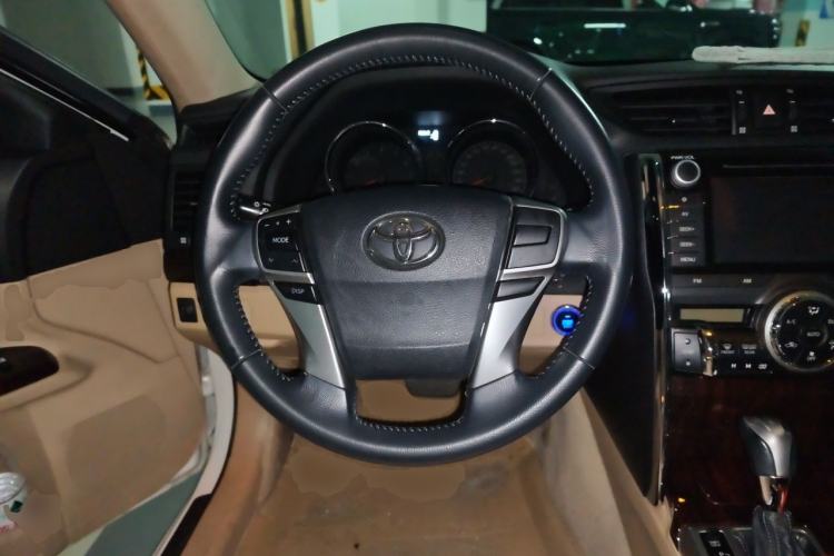 Used Toyota Reiz 2010 2.5V Fengdu Elite Edition Steering Wheel