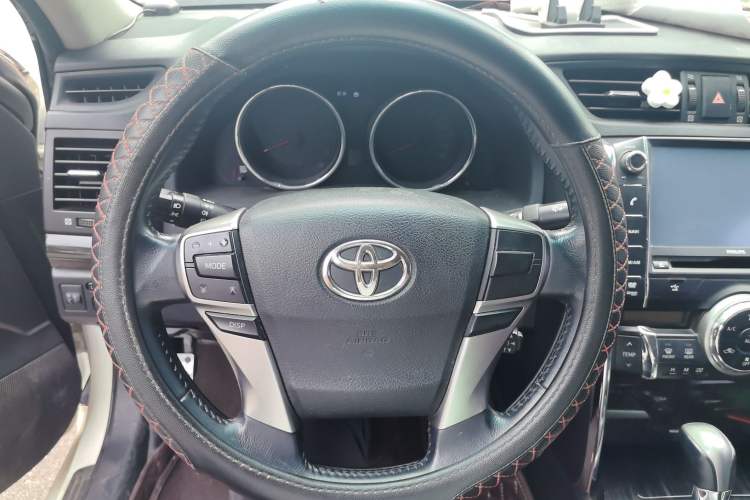 Used Toyota Reiz 2010 2.5V Fengdu Elite Edition Steering Wheel