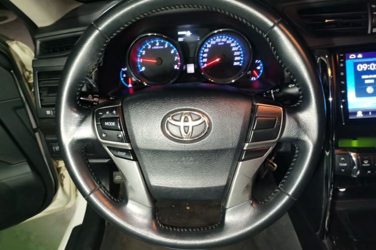 Used Toyota Reiz 2010 2.5V Fengdu Elite Edition Steering Wheel