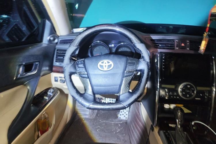 Used Toyota Reiz 2010 2.5S Fashion Elite Edition Steering Wheel