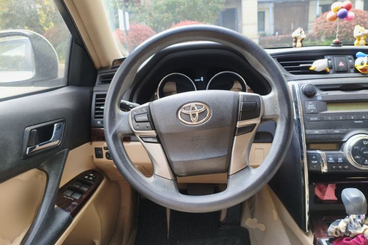 Used Toyota Reiz 2010 2.5S Fengdu Jinghua Edition Steering Wheel