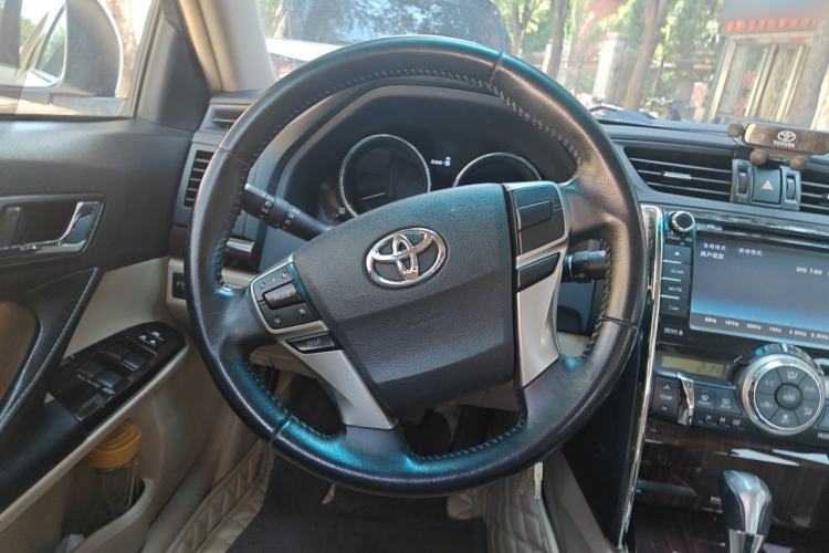 Used Toyota Reiz 2010 2.5V Fengdu Elite Edition Steering Wheel