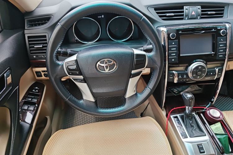 Used Toyota Reiz 2010 2.5V Fengdu Elite Edition Steering Wheel
